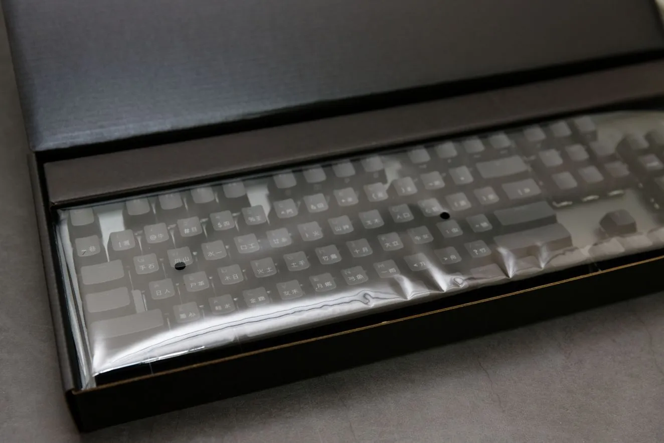 羅技 Logitech G512 GX 青軸機械式遊戲鍵盤。一起開箱趣（圖 6）