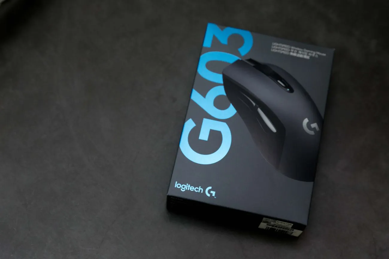 羅技 Logitech G603 Lightspeed 藍芽無線遊戲滑鼠。一起開箱趣(圖 2)